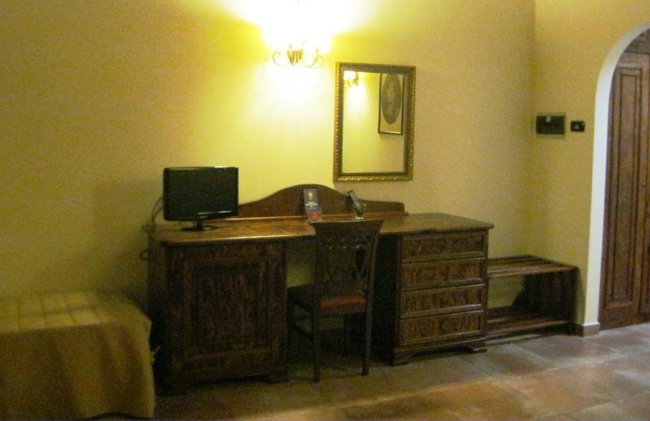 Hotel Tenuta San Francesco Barletta Exterior photo