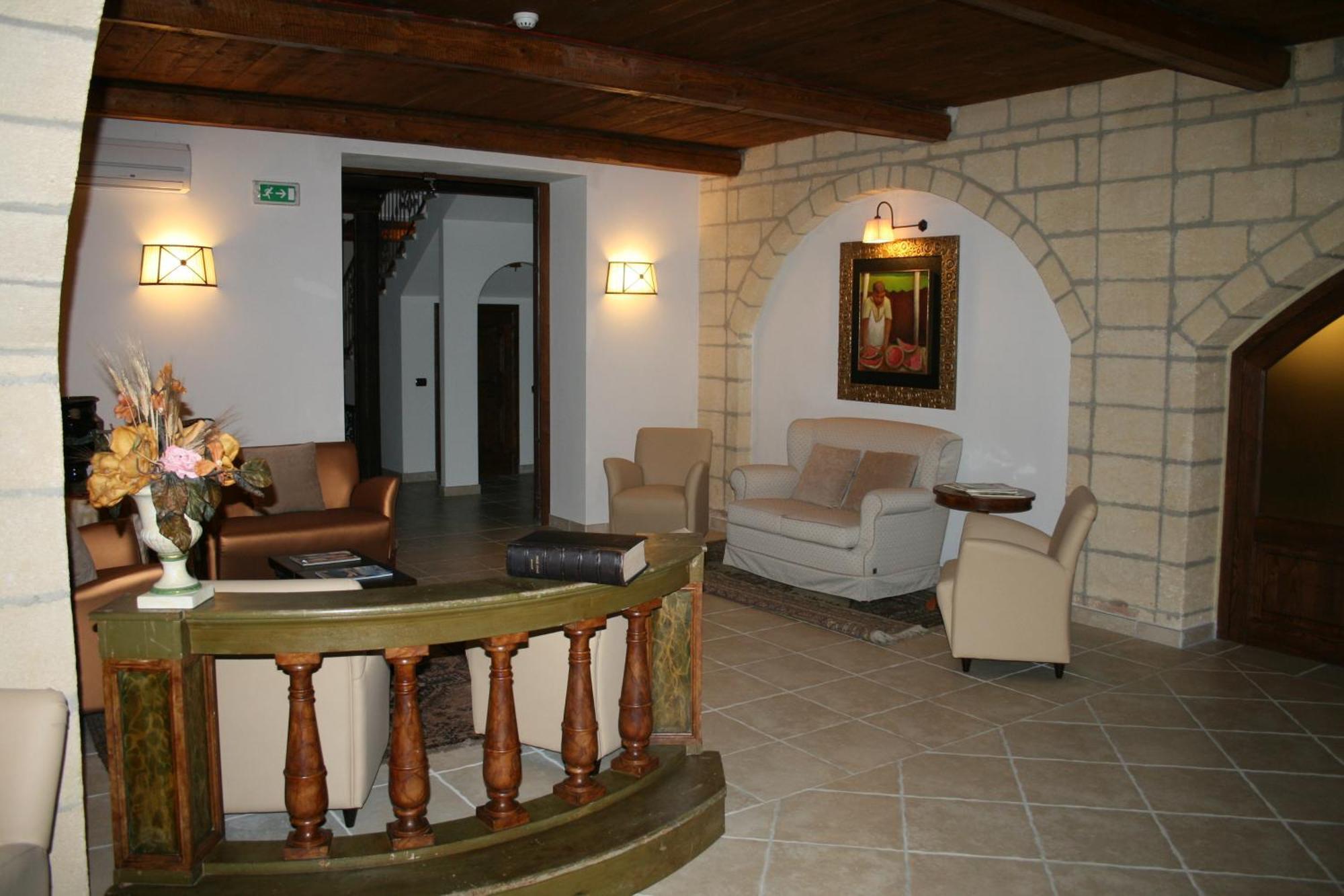 Hotel Tenuta San Francesco Barletta Exterior photo