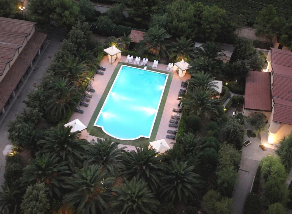 Hotel Tenuta San Francesco Barletta Exterior photo