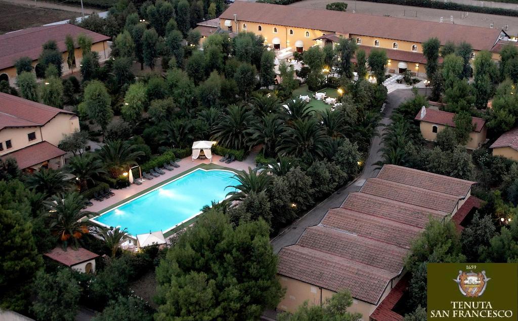 Hotel Tenuta San Francesco Barletta Exterior photo